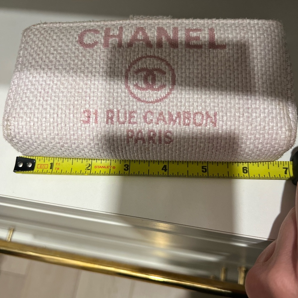 CHANEL 💯 Authentic Deauville mini bag  CUTE!! Unicorn 💕💕 rare - Picture 10 of 11